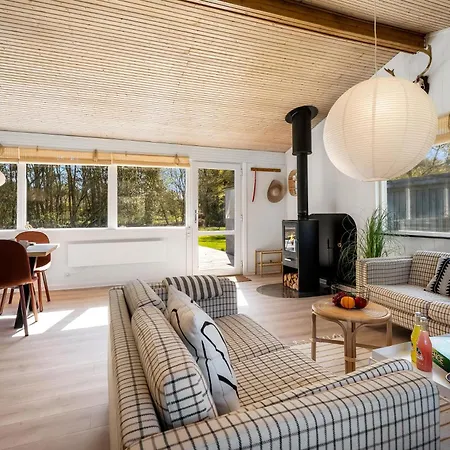 Nyaraló Cozy 350 Meters From The Water In Amtoft Vesløs