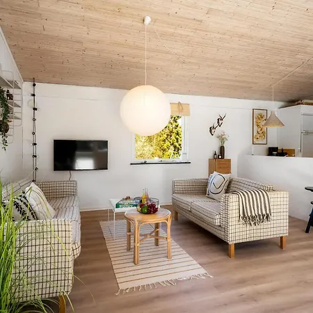Cozy 350 Meters From The Water In Amtoft Casa vacanze *