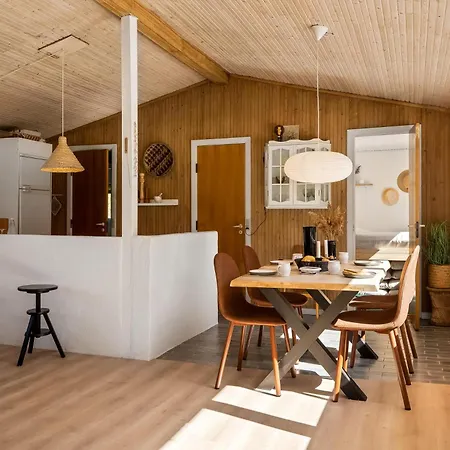 Nyaraló Cozy 350 Meters From The Water In Amtoft Vesløs