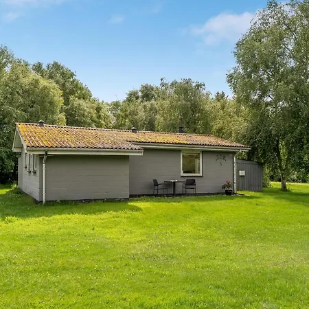 Cozy 350 Meters From The Water In Amtoft *